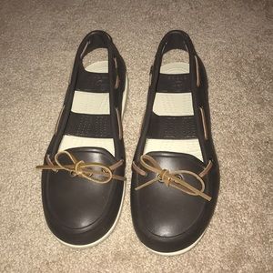 Like New Women’s crocs boat shoes